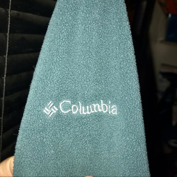 Columbia pull over - Picture 5 of 6